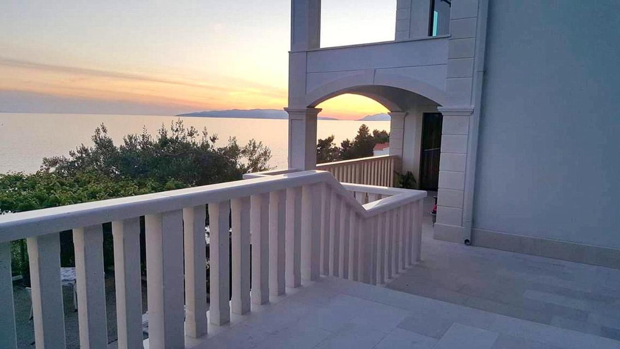 Apartments Villa Bella Vista Gornji Dingač Екстериор снимка